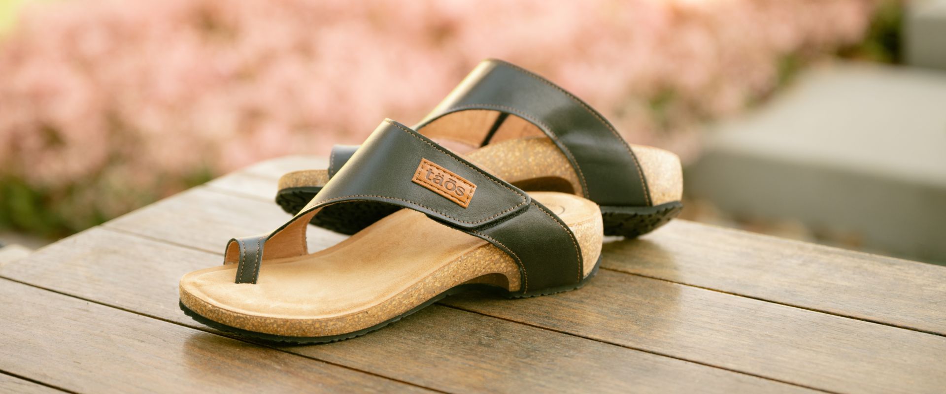 How to Remove Odor From Cork Sandals
