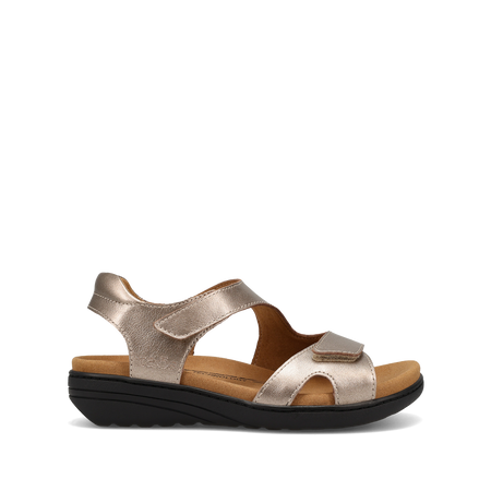 Outside Image of Serene Champagne 7