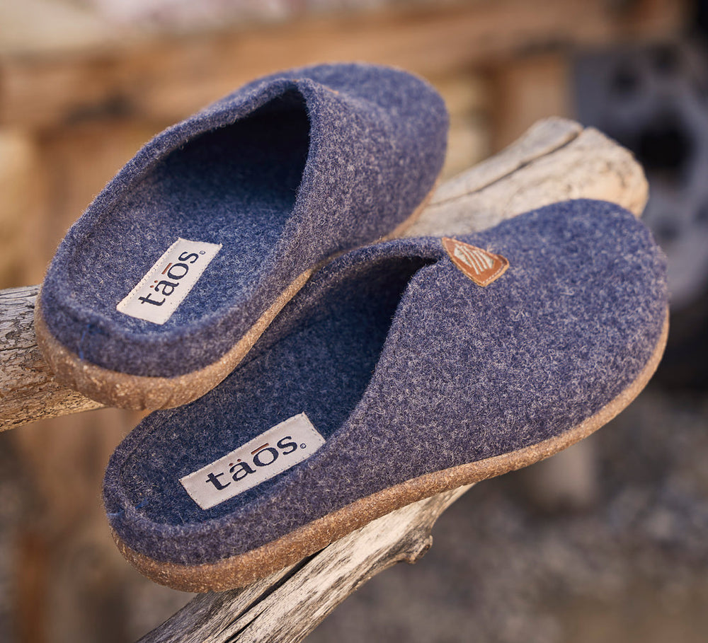 How to Style Wool Clogs in Cold Weather