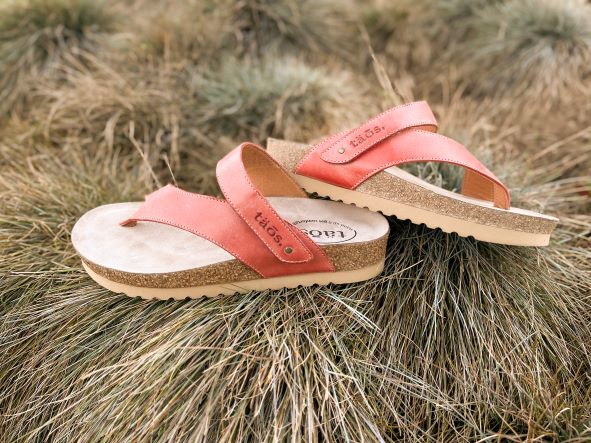 5 Tips for Cleaning Your Cork Sandals