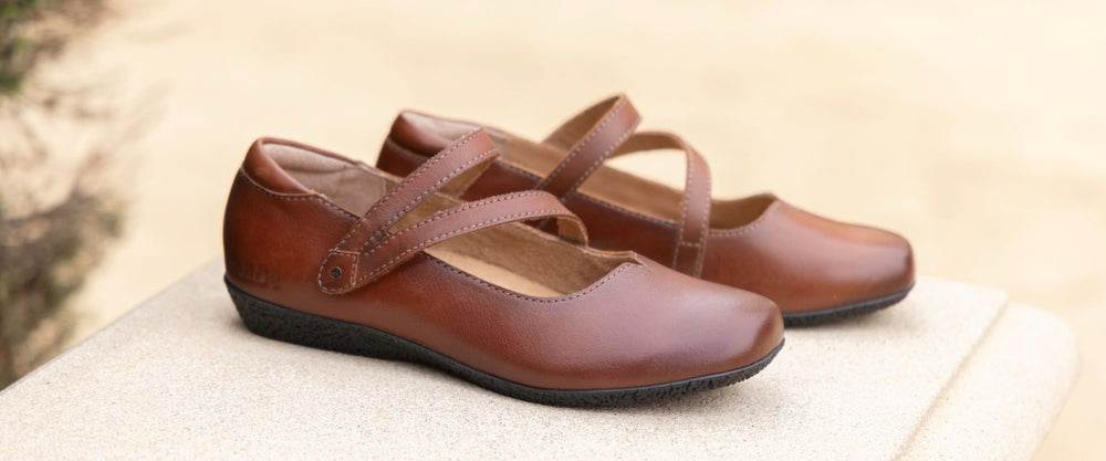 How to Wear Mary Jane Shoes With Each Type of Outfit