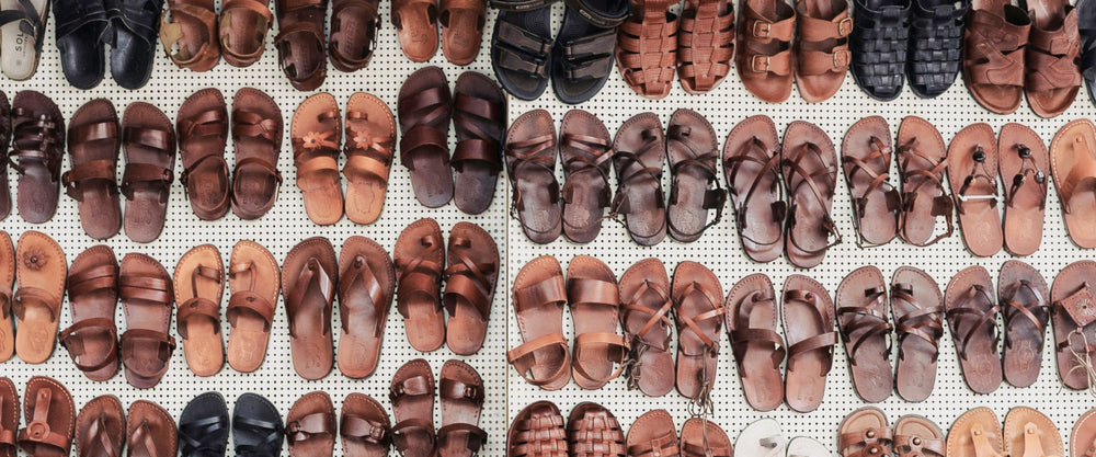 Sandals that Cause Different Types of Pain