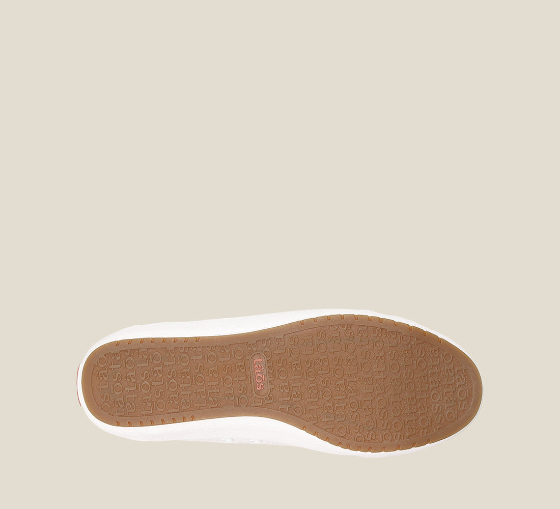 "Outsole image of Moc Star 2 White Canvas sneaker with laces, Curves & PodsÂ® polyurethane removable footbed with Soft Supportâ„¢, and durable, flexible rubber outsole."