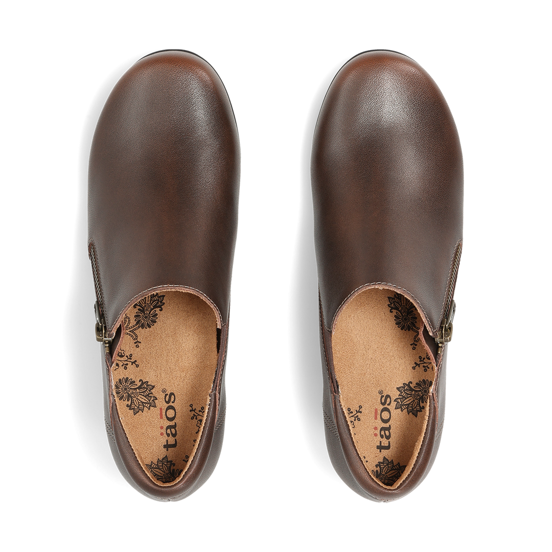 Top down image of Daily Dark Brown 7