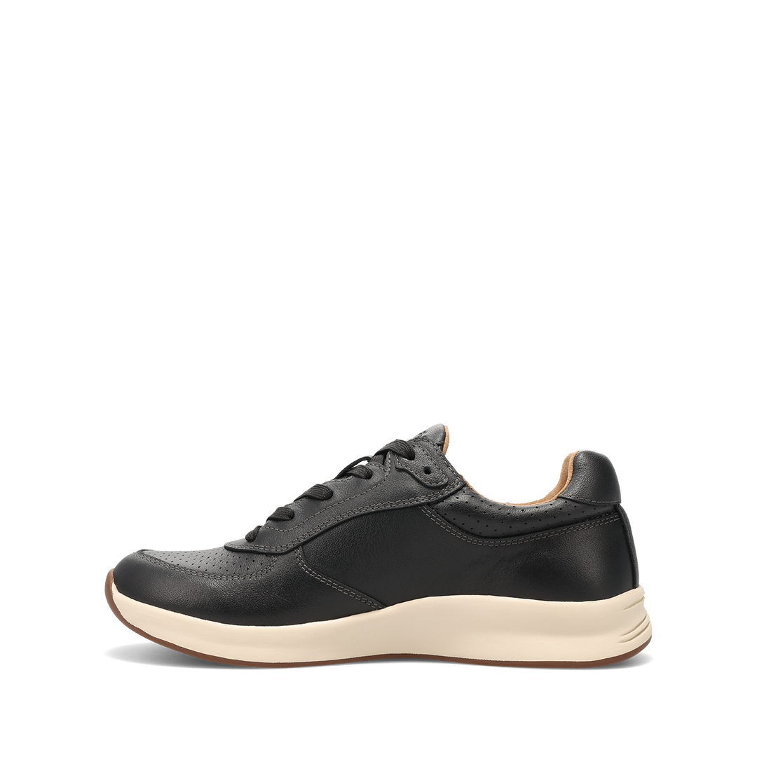 Instep image of Delta Black Size 6