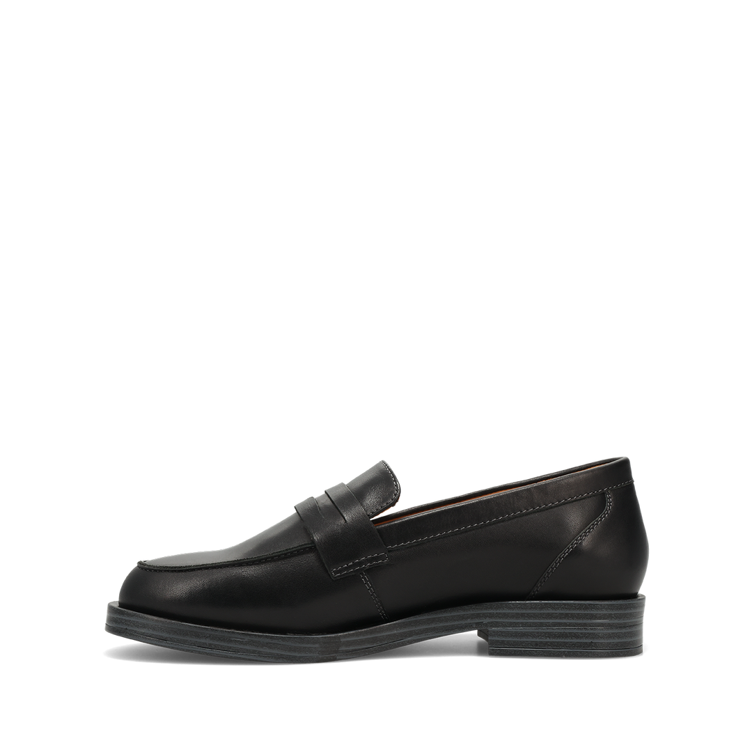 Instep image of Lounger Black 37