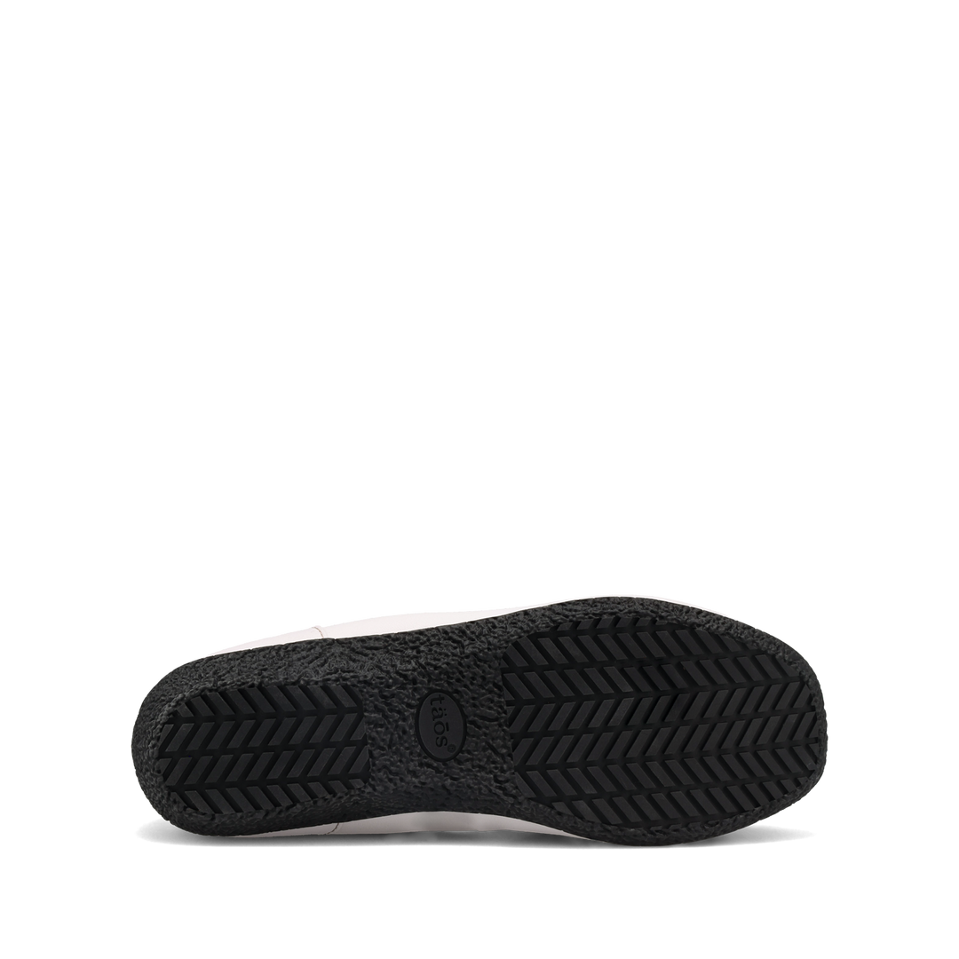 Outsole image of Chit Chat White 8.5