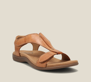 Load image into Gallery viewer, Hero image of Taos Footwear The Show Caramel Size 7 Wide
