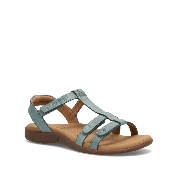 Hero Image of Trophy 2 Teal 12