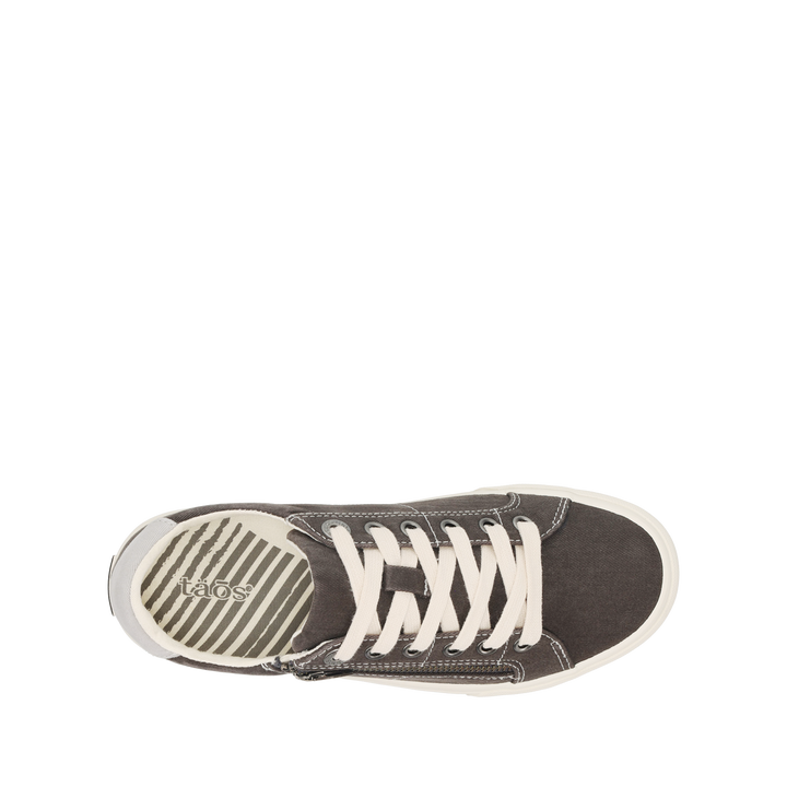 Top down Image of Z Soul Graphite/Light Grey Distressed. Size 6