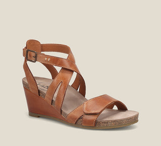 Load image into Gallery viewer, Hero image of Taos Footwear Xcellent 2 Caramel Size 39

