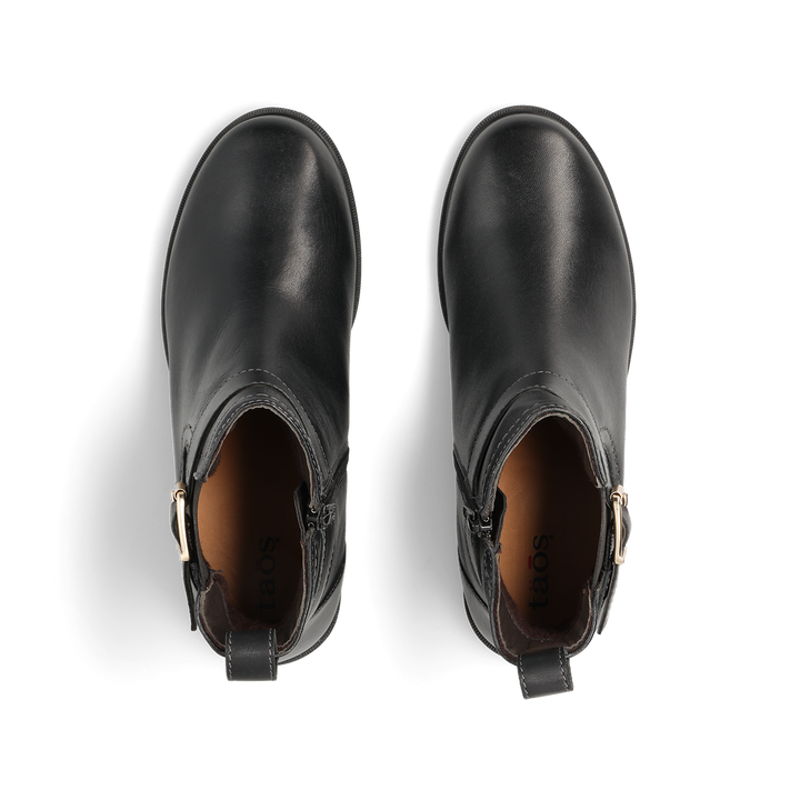 Top down image of Marvel Black Size 36