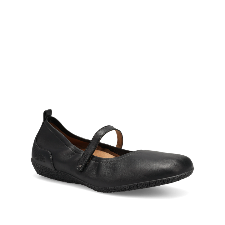 Hero Image of Babble Black 7.5