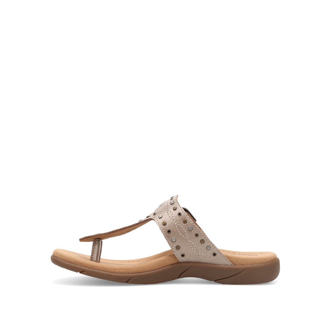 Instep Image of Flash Champagne 10