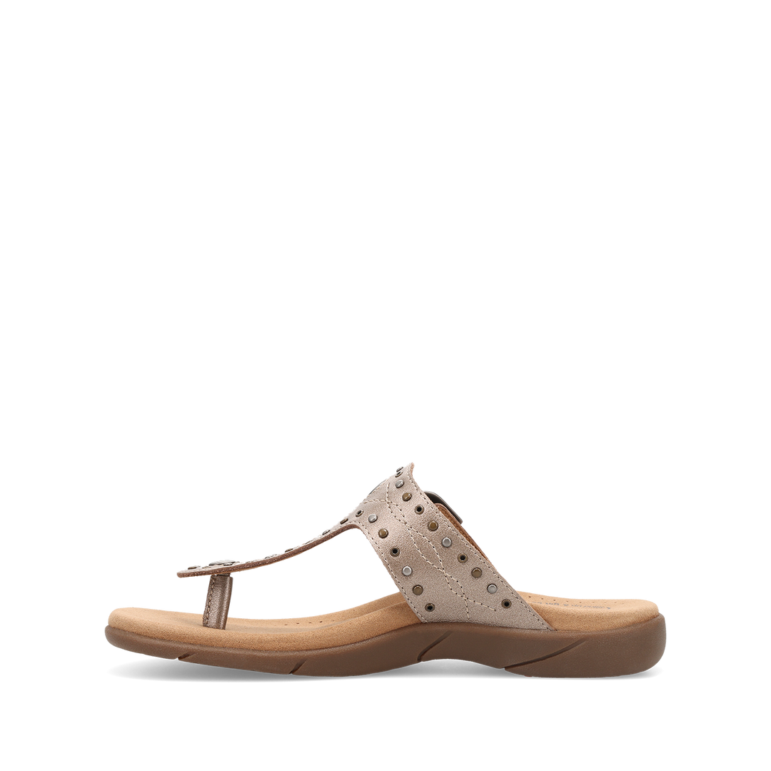 Instep Image of Flash Champagne 10