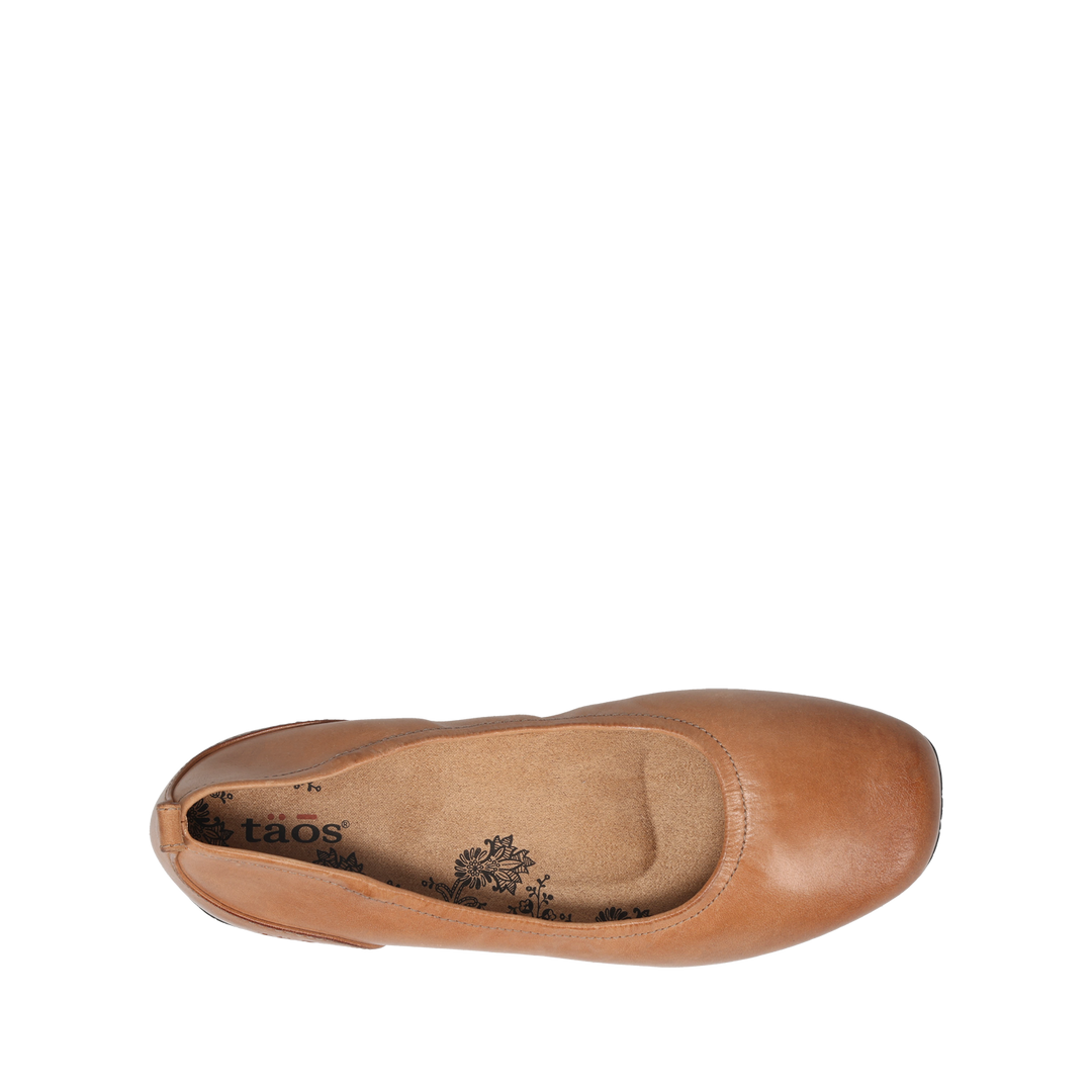 Top down Image of Chit Chat Caramel Size 9