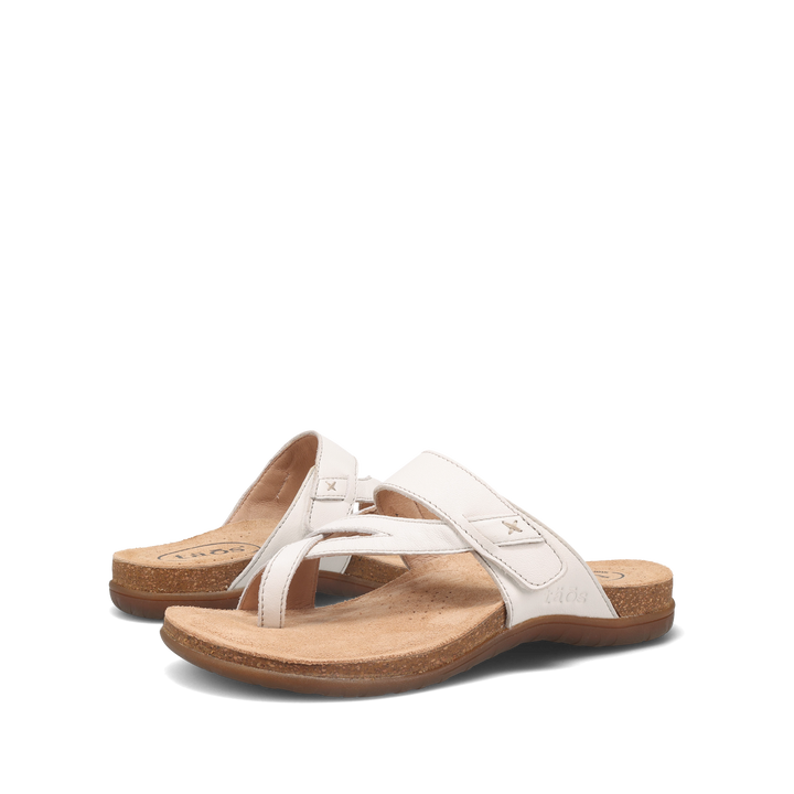 Pair image of Perfect White 6