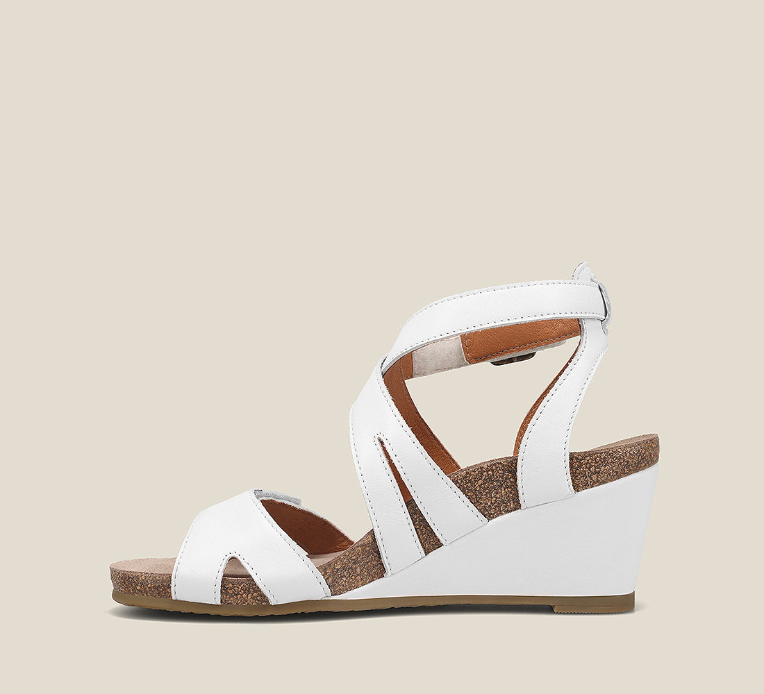 Side angle image of Taos Footwear Xcellent 2 White Size 39