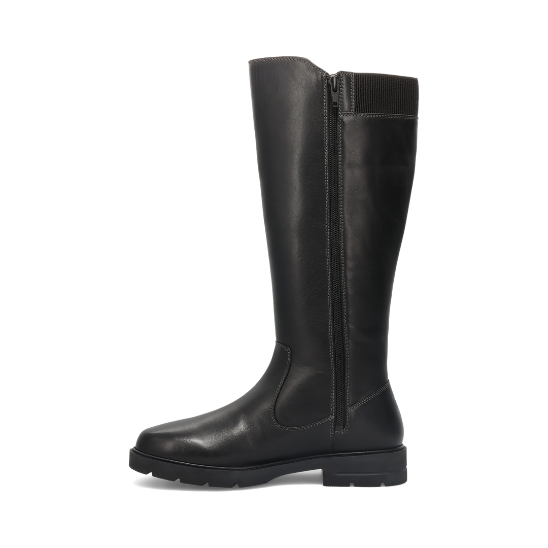 Instep image of Galloway Black 38