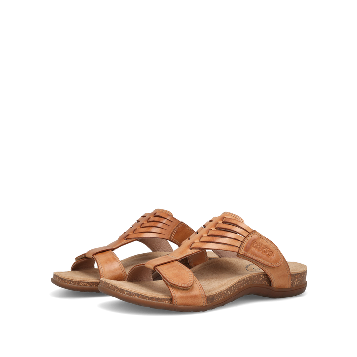 Pair Image of Wonder Slide Caramel 8