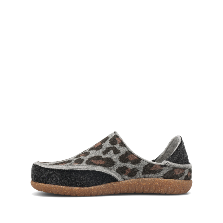 Side angle image of Taos Footwear Convertawool Charcoal Leopard Wool Size 36