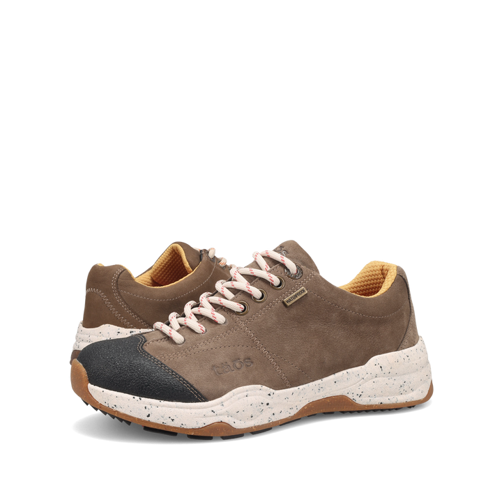 Pair Image of Shasta Dark Taupe Waterproof 11