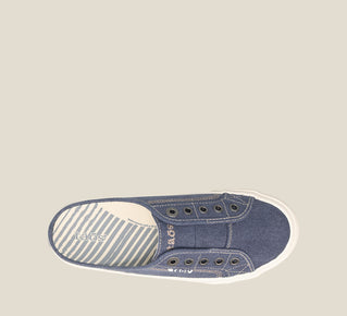 Load image into Gallery viewer, Top image of EZ Soul Blue Wash Canvas Shoes 6
