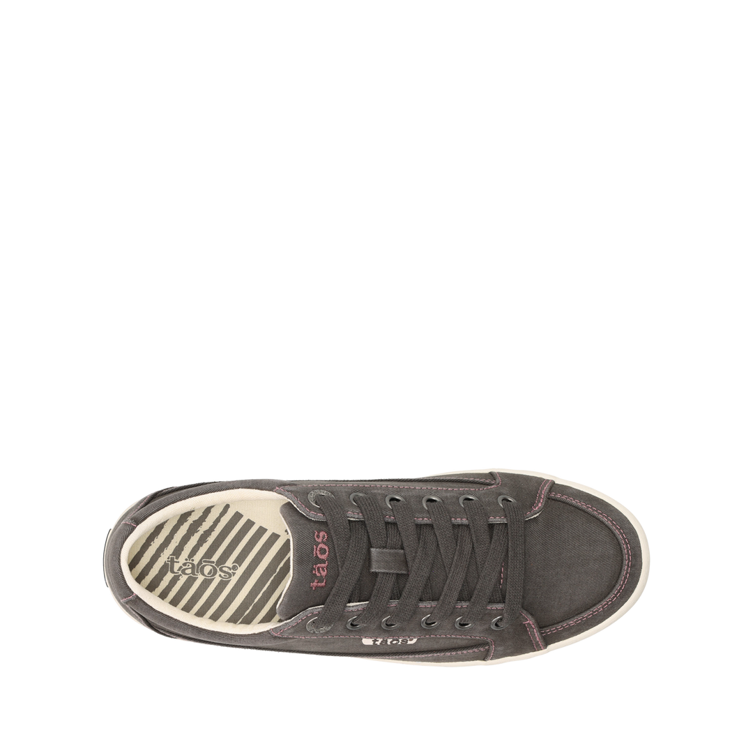Top down image of Taos Footwear Moc Star 2 Graphite Distressed Size 6.5