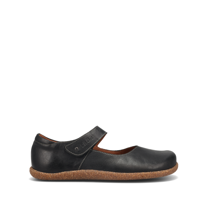 Outside Image of Ultimate Black Size 40