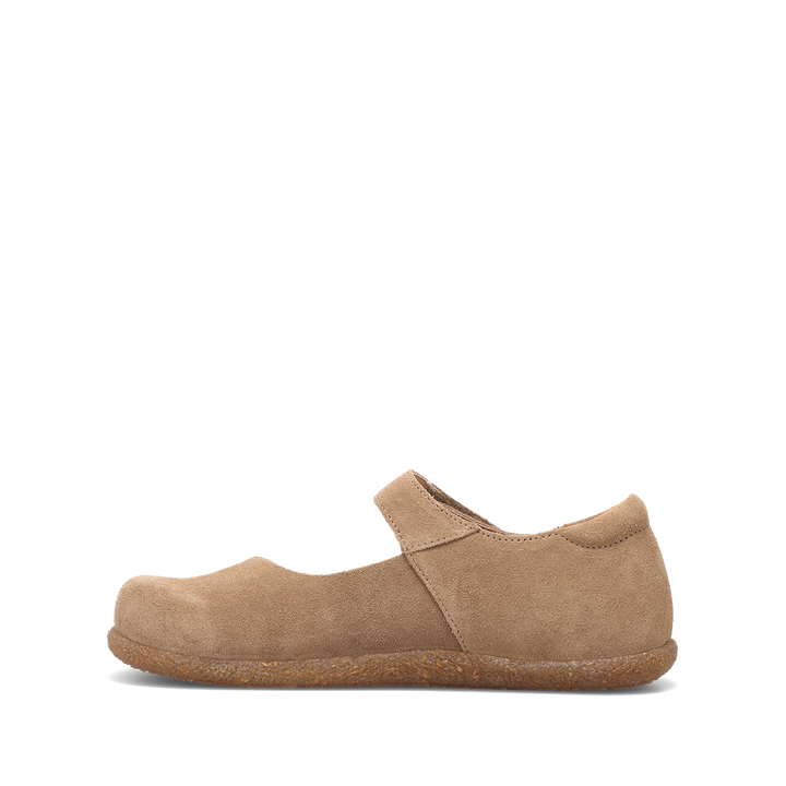 Instep image of Ultimate Oat Suede 39