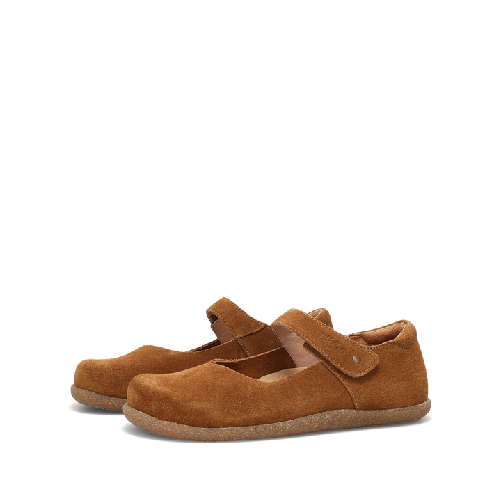 Pair Image of Ultimate Chestnut Suede 39