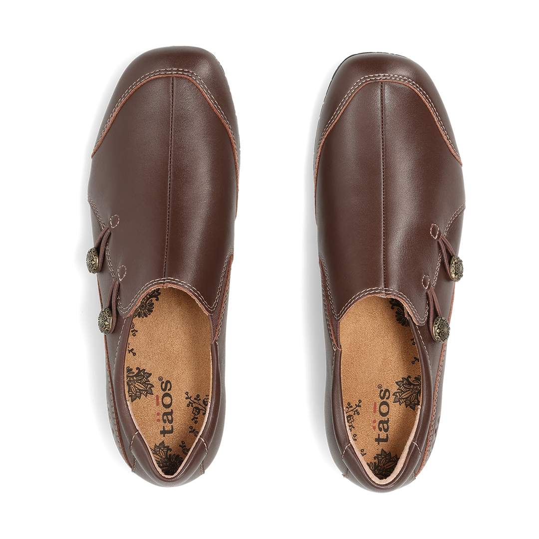 Top down image of Ramble Brown Size 11 W