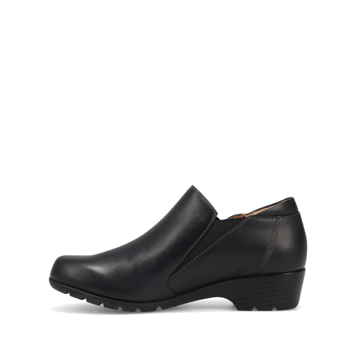 Instep image of Daily Black 6