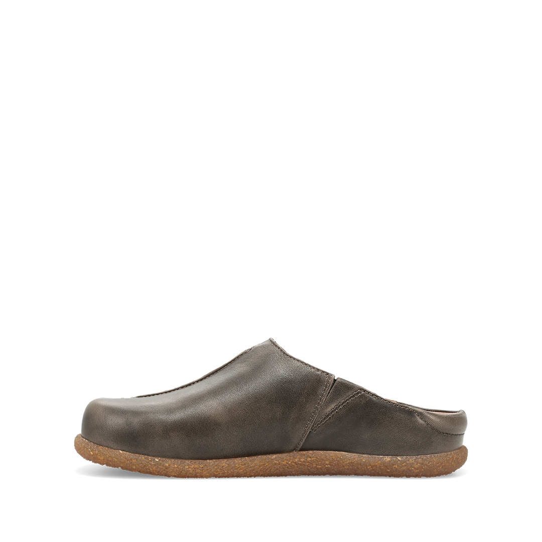 Instep image of Upside Olive Fatigue Size 36