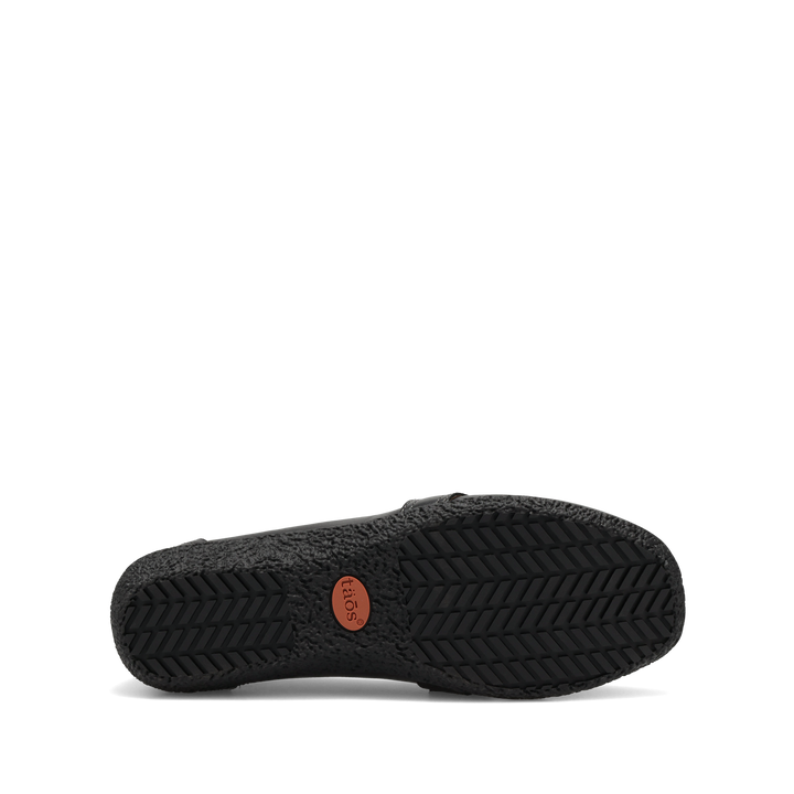 Outsole Image of Gabby Black 9.5