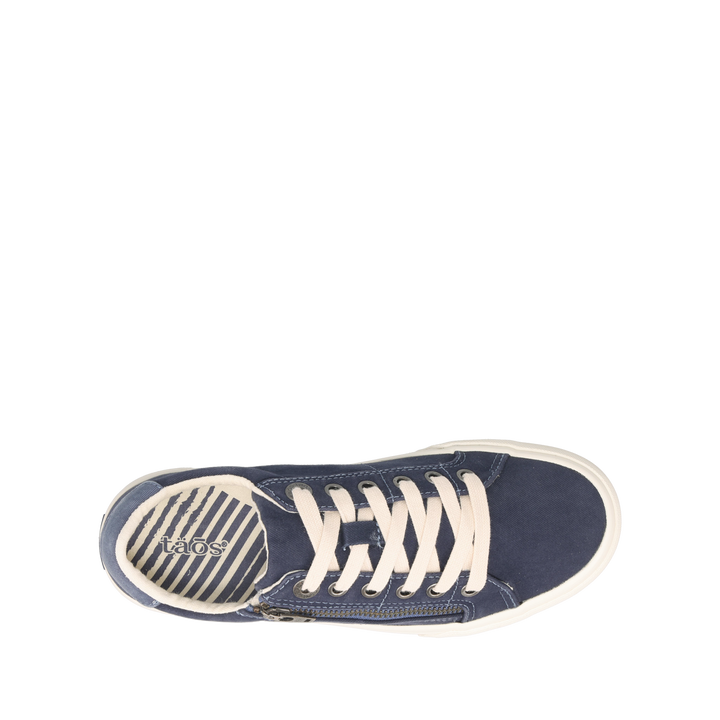 Top down Image of Z Soul Navy/Indigo Distressed Size 6