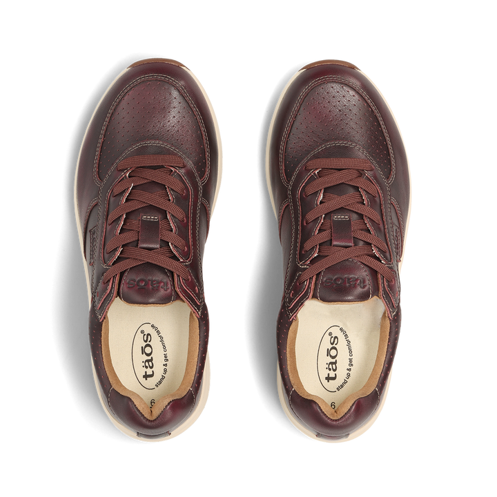 Top down image of Delta Merlot Size 6