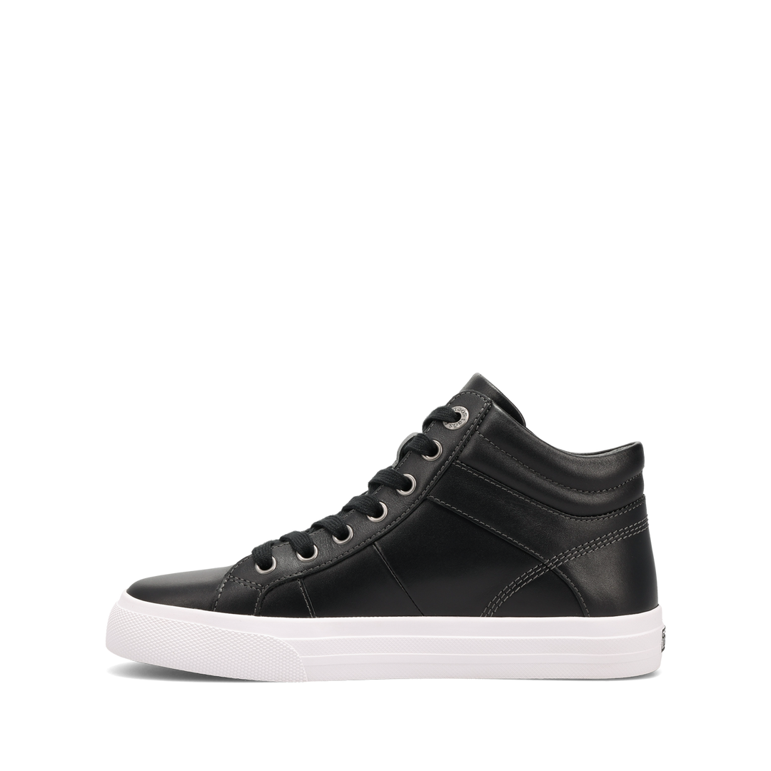 Instep Image of Winner Black/White 6