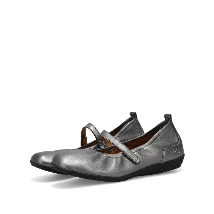 Pair Image of Babble Pewter 8