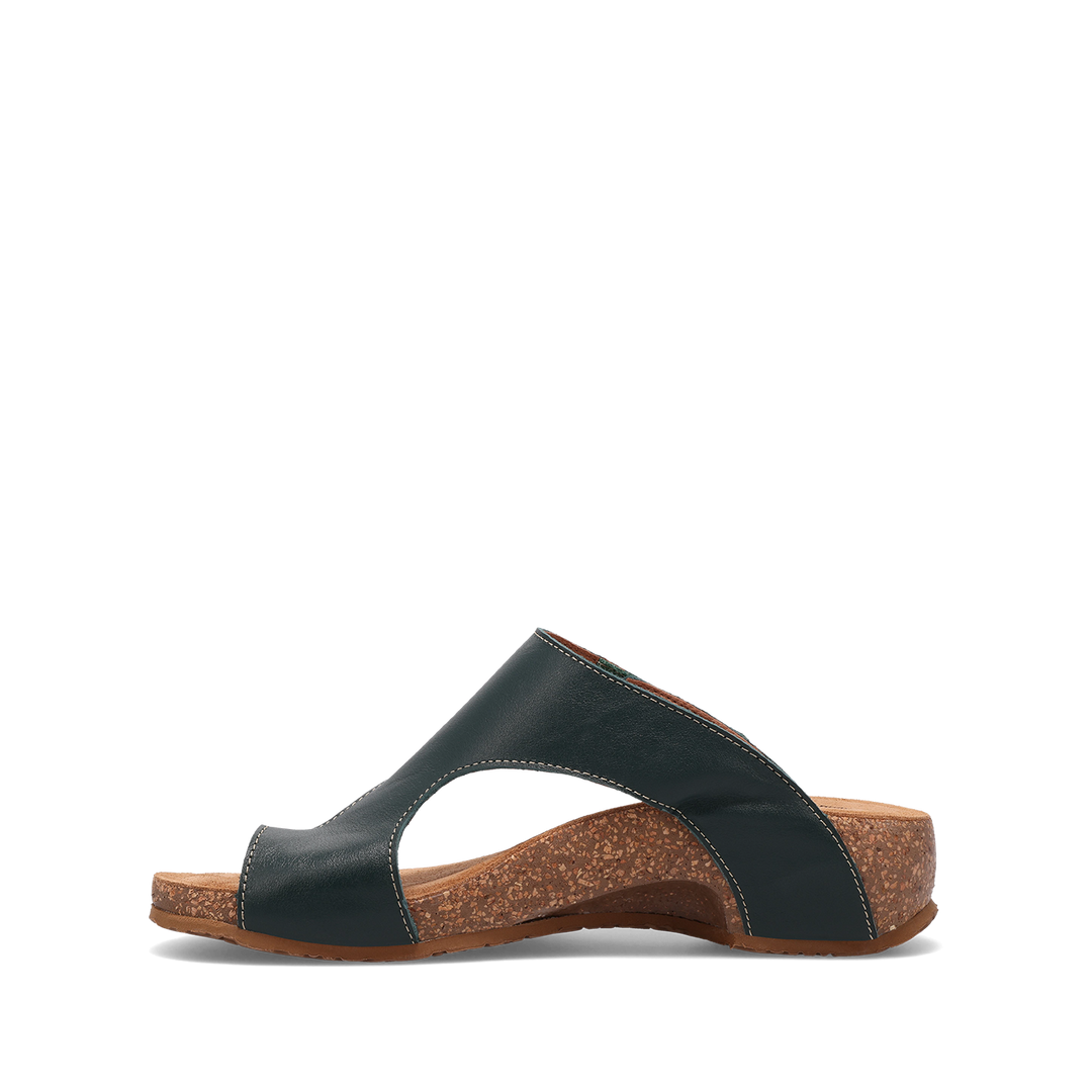 Instep Image of Loop Evergreen 41