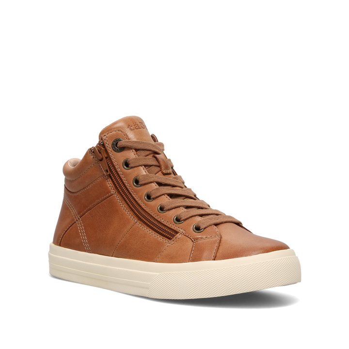 Hero Image of Winner Caramel Size 6