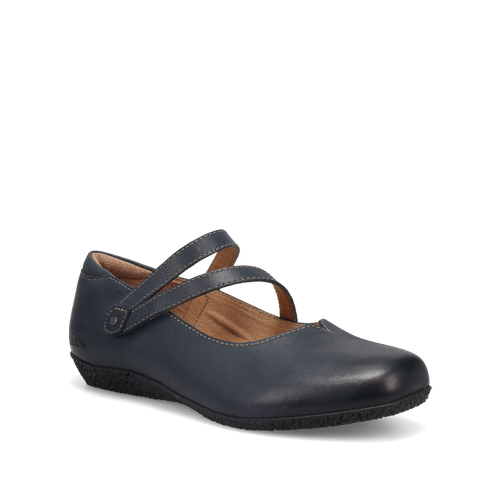 Hero Image of Banter Navy 7