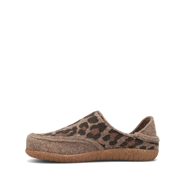 Side angle image of Taos Footwear Convertawool Tan Leopard Wool Size 36
