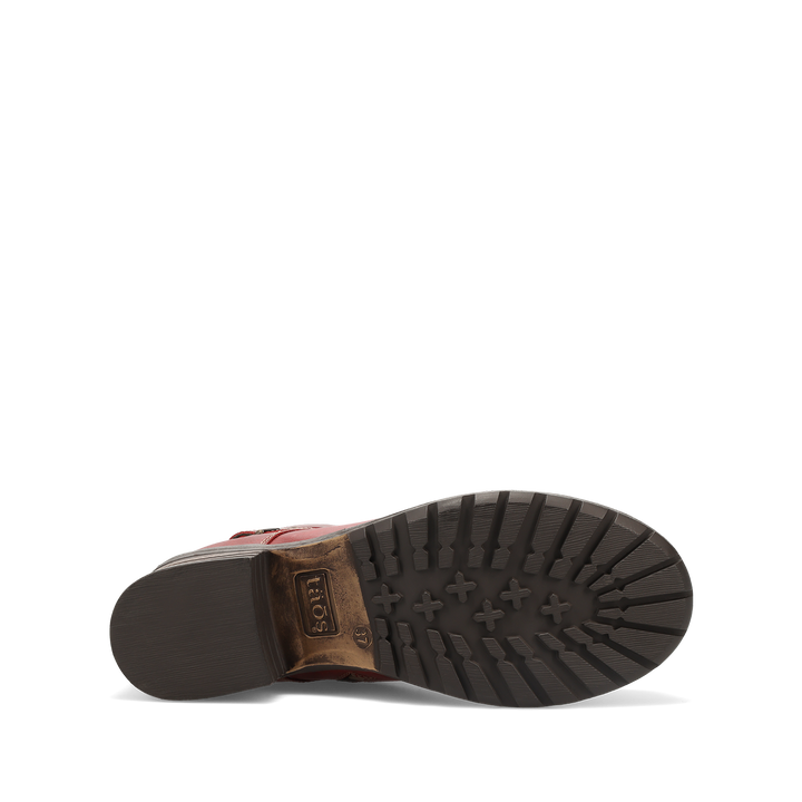 Outsole image of Crave Red Vintage Leather Size 36