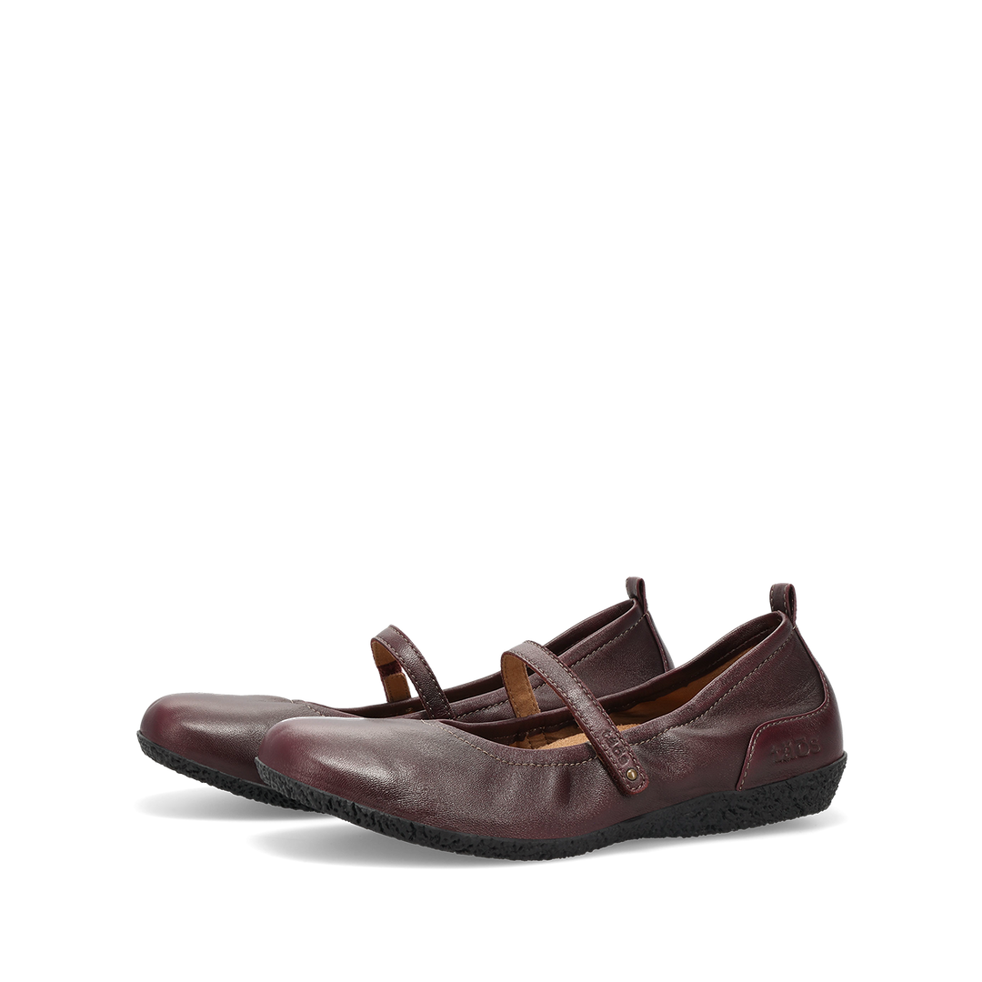 Pair image of Babble Merlot 6