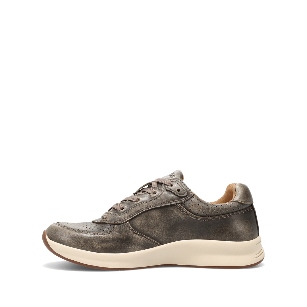 Instep image of Delta Olive Fatigue Size 6