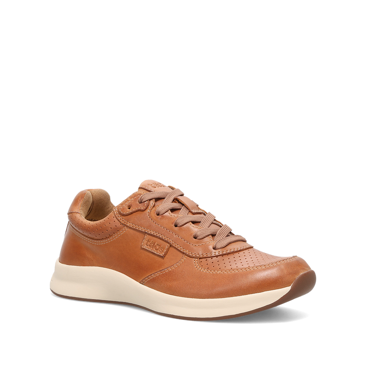 Hero image of Delta Hazelnut Size 6