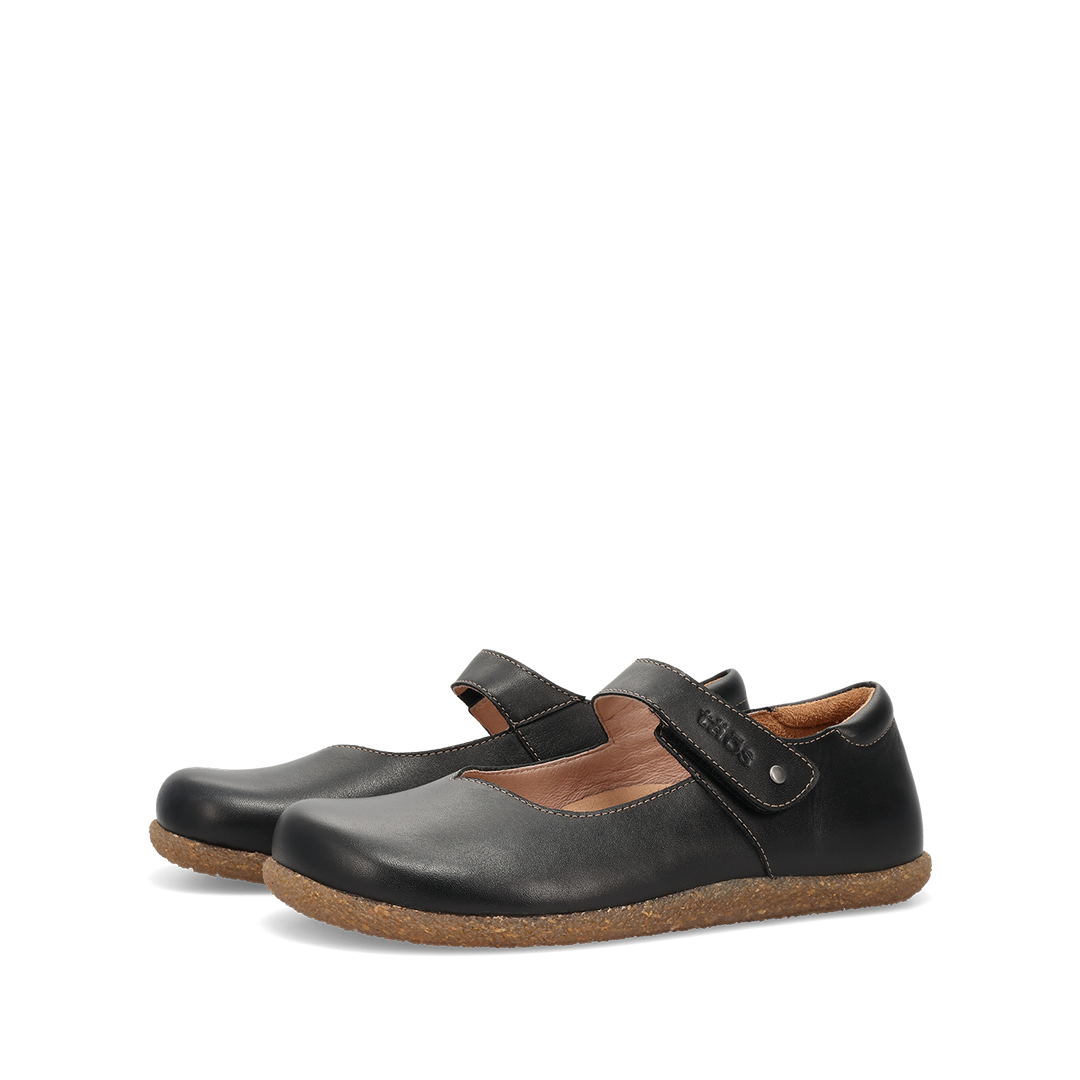 Pair Image of Ultimate Black 40