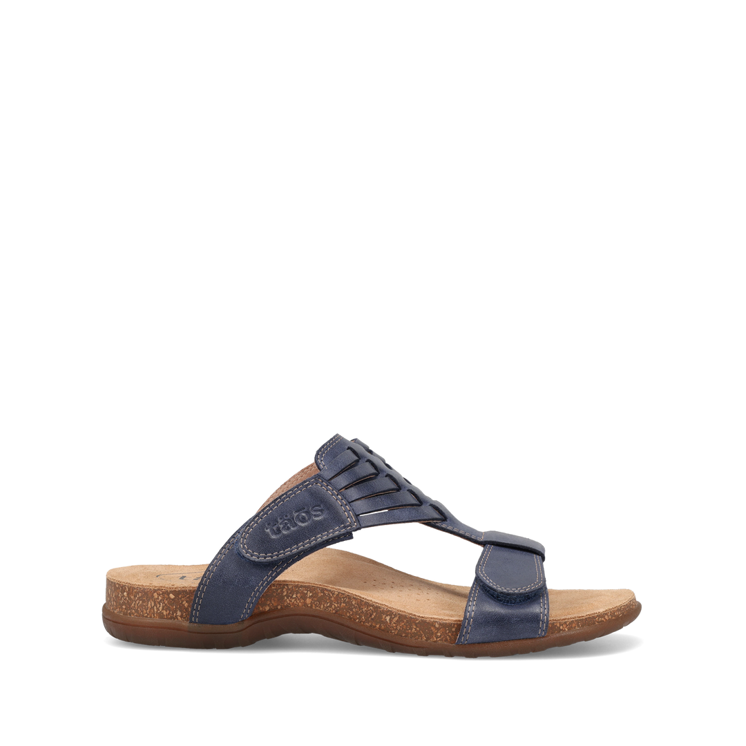 Outside Image of Wonder Slide Dark Blue 11