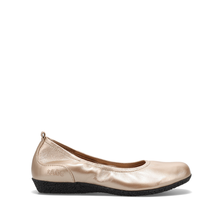 Instep Image of Chit Chat Champagne 9 W